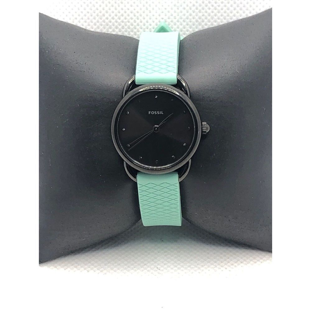 Fossil ES4489 Womens Silicone Analog Black Dial Quartz Genuine Wrist Watch KS335